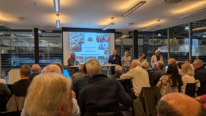 PXL_20251030_172335704